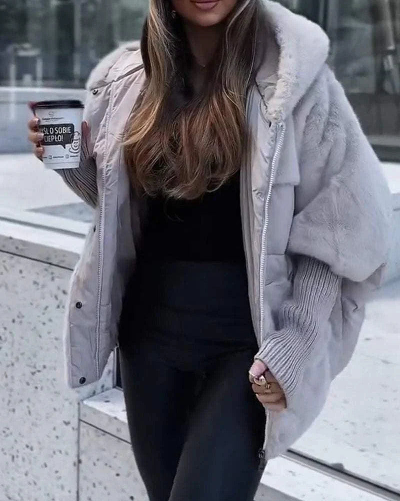 LENA | Veste d'hiver à la mode et chaude en duvet avec capuche pratique
